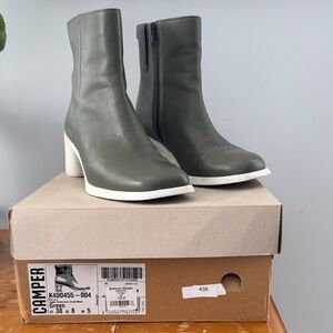 Camper Women's Olive Green Leather Heeled Boots; size 38/8 Meda